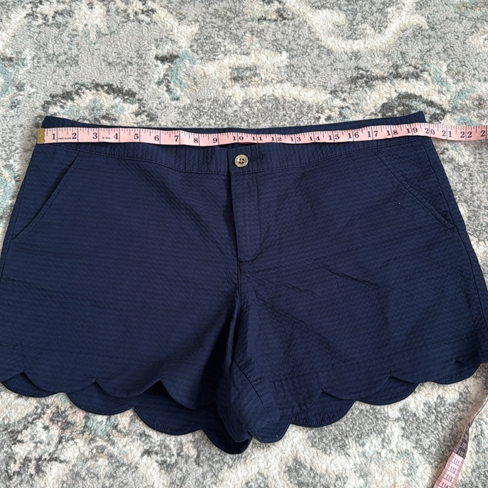 Lilly Pulitzer Buttercup Scallop Hem Navy Shorts - Picture 9 of 11